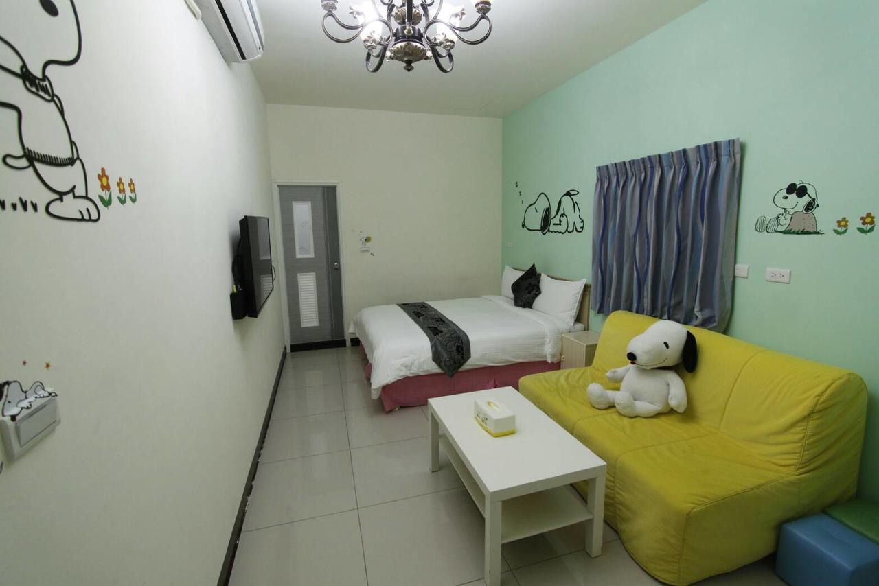 Vitality House Bed & Breakfast Luodong Bagian luar foto