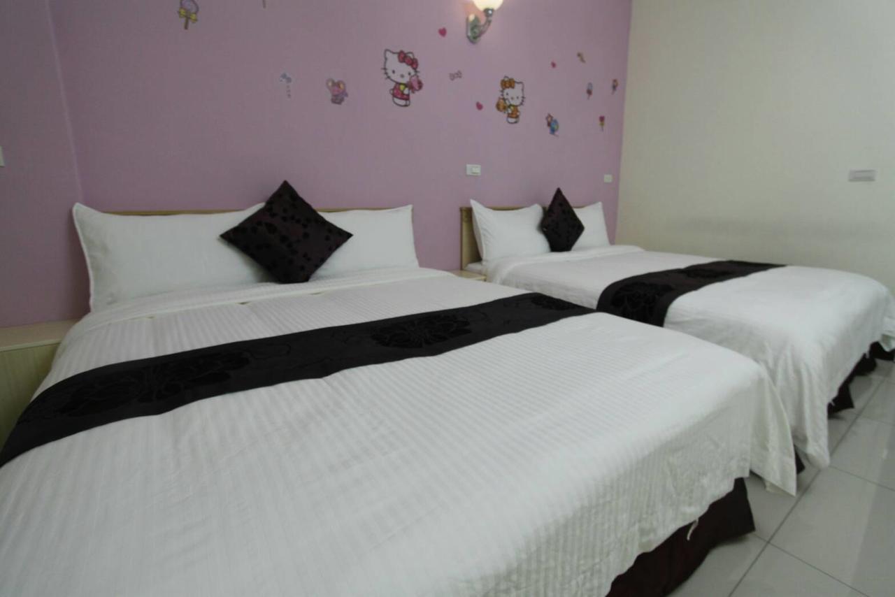 Vitality House Bed & Breakfast Luodong Bagian luar foto
