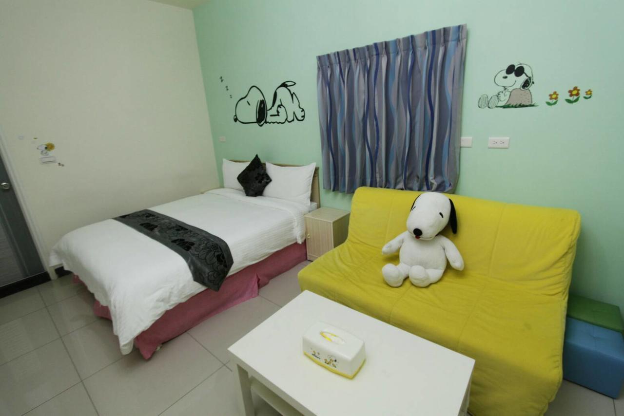 Vitality House Bed & Breakfast Luodong Bagian luar foto