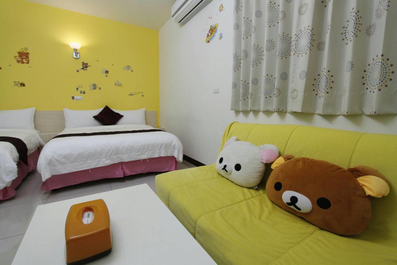 Vitality House Bed & Breakfast Luodong Bagian luar foto