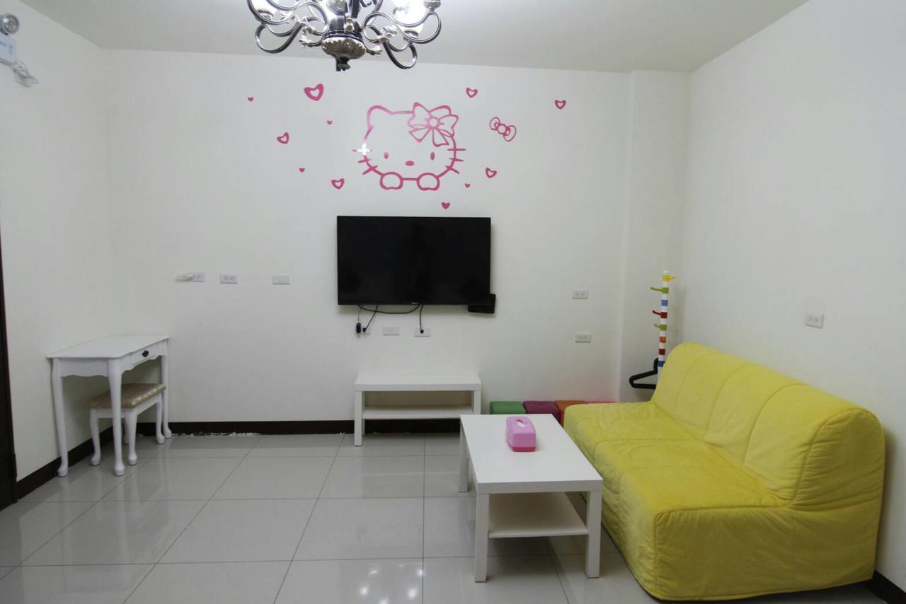 Vitality House Bed & Breakfast Luodong Bagian luar foto